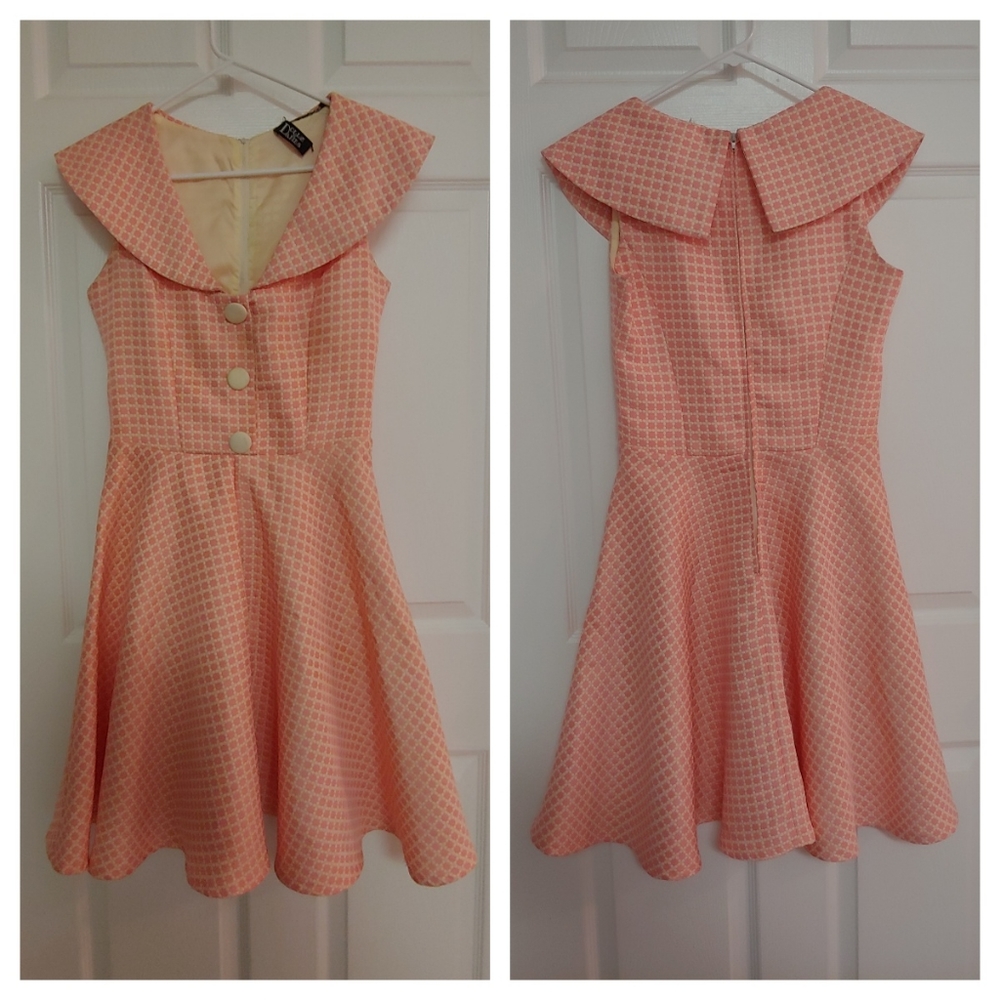 Vintage pink patterned dress